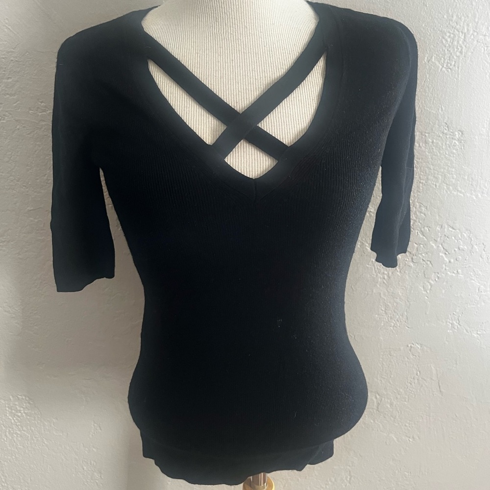 EXPRESS Womens black crisscross top knit sweater Size XS
